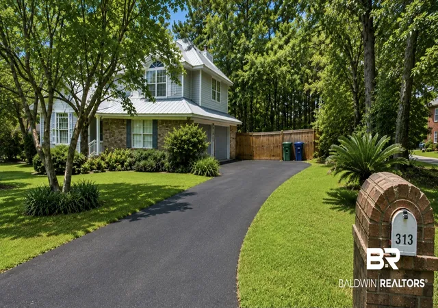 Photo 4 of Single family home for sale at 313 Beall Lane, Daphne, AL 36526 | MLS# 409448 | Listing updated on 2026-08-23