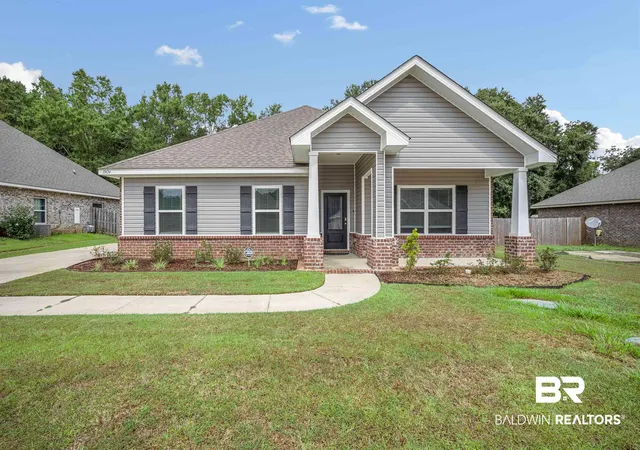 Photo 1 of Single family home for sale at 11424 S Oak Aly Dr, Grand Bay, AL 36541 | MLS# 385953 | Listing updated on 2026-10-01