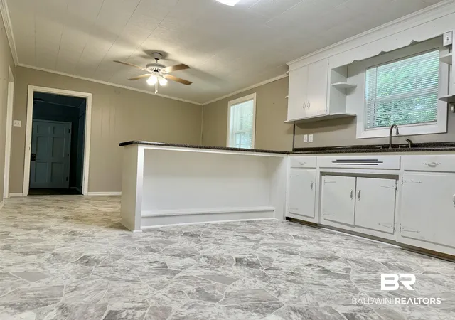 4th image of 406 Schad St, Brewton, AL 36426 | MLS# 396168