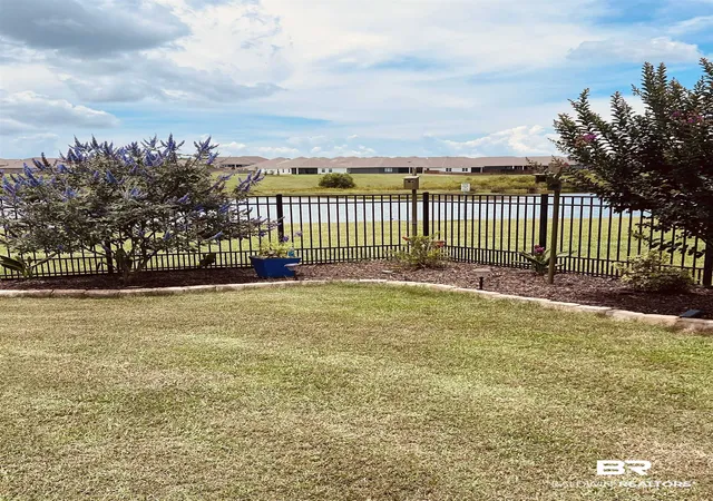 Photo 3 of Sale Pending at 21427 Yosemite Blvd, Fairhope, AL 36532 | MLS# 398304 | Listing updated on 2026-08-02