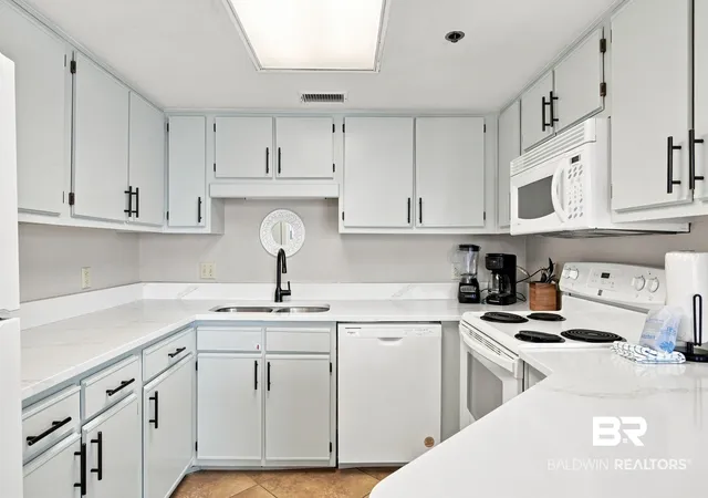 Photo 4 of Townhouse for sale at 24250 Perdido Beach #4112, Orange Beach, AL 36561 | MLS# 406954 | Listing updated on 2026-08-11