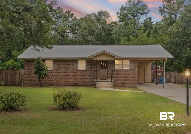 Photo 1 of Single family home for sale at 32153 Buzbee Rd, Daphne, AL 36527 | MLS# 383397 | Listing updated on 2026-09-10