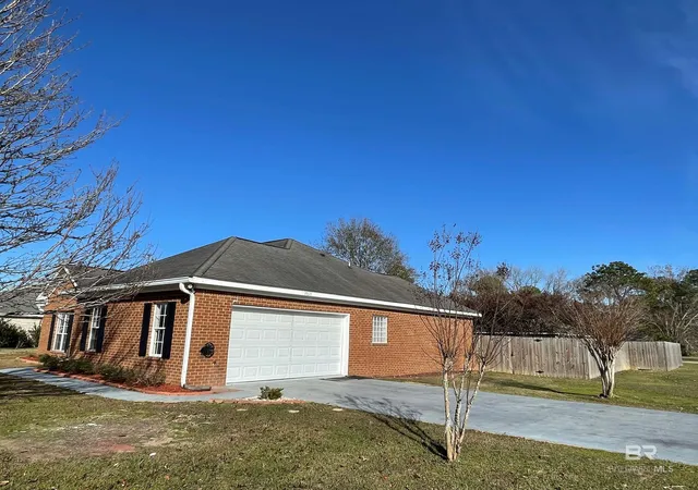 Homes for sale in Robertsdale, AL | 19695 O'brian Avenue, Robertsdale, AL 36567 | MLS# 398855