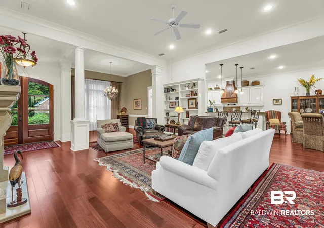 Photo 3 of Sale Pending at 9784 Aspen Cir, Daphne, AL 36527 | MLS# 398215 | Listing updated on 2026-09-04
