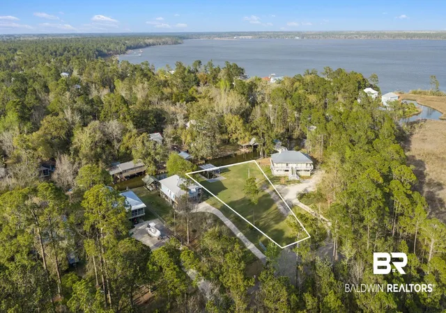 Photo 4 of Land for sale at 10225 Bayou Cir, Fairhope, AL 36532 | MLS# 408991 | Listing updated on 2026-08-28