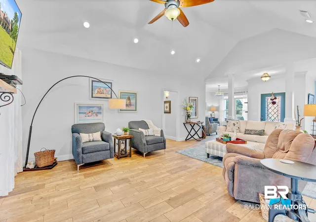 Photo 4 of Single family home for sale at 21573 County Rd 68 N, Robertsdale, AL 36567 | MLS# 382350 | Listing updated on 2026-08-06