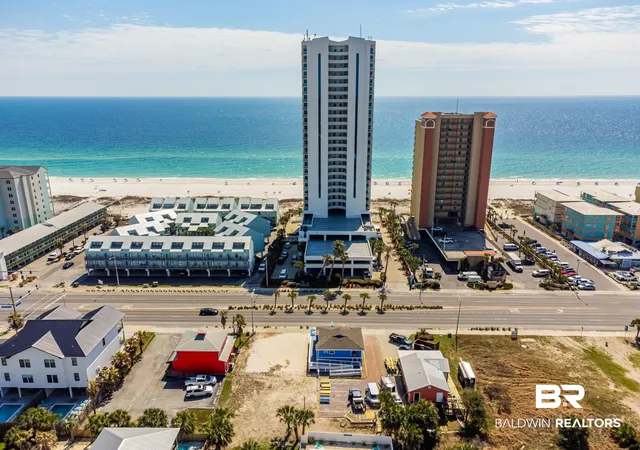 Photo 3 of Townhouse for sale at 521 W Beach Blvd #702, Gulf Shores, AL 36542 | MLS# 386441 | Listing updated on 2026-10-29