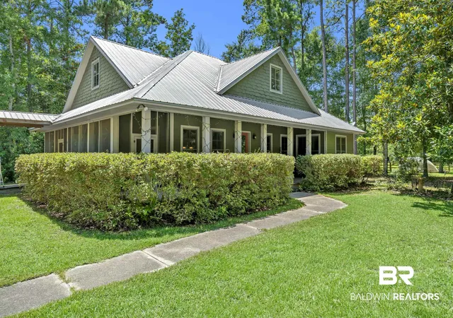 Photo 2 of Single family home for sale at 5749 Stardance Trl, Gulf Shores, AL 36542 | MLS# 400020 | Listing updated on 2026-09-11