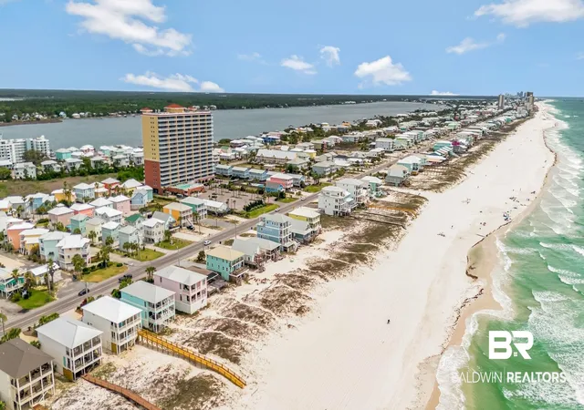 Photo 3 of Townhouse for sale at 1524 W Beach Blvd #202, Gulf Shores, AL 36542 | MLS# 395676 | Listing updated on 2026-08-13