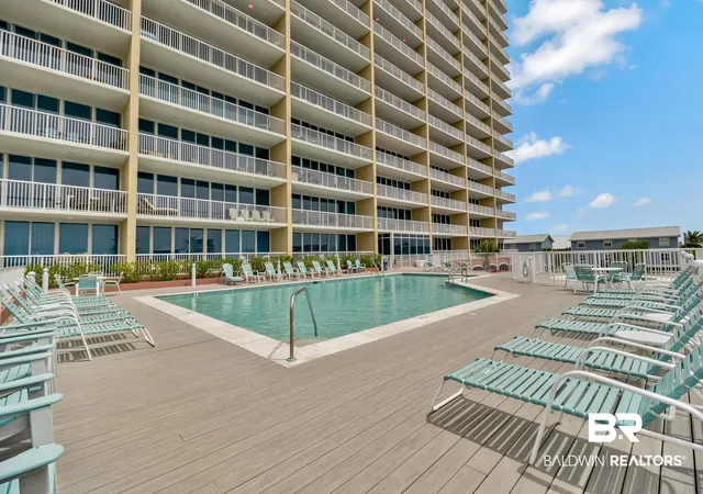 Photo 4 of Townhouse for sale at 1524 W Beach Blvd #202, Gulf Shores, AL 36542 | MLS# 395676 | Listing updated on 2026-08-13