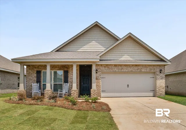 Photo 1 of Single family home for sale at 24714 Slater Ml Rd, Daphne, AL 36526 | MLS# 400024 | Listing updated on 2026-09-16