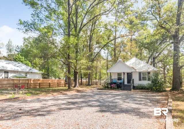 Photo 2 of Single family home for sale at 16926 Provencher Rd, Fairhope, AL 36532 | MLS# 394352 | Listing updated on 2026-09-09