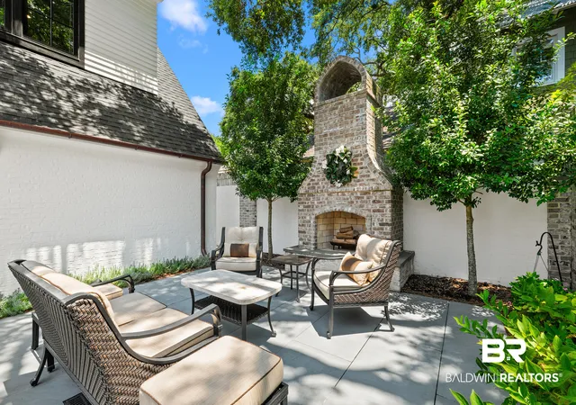 Photo 3 of Single family home for sale at 114 N Bayview, Fairhope, AL 36532 | MLS# 407450 | Listing updated on 2026-10-20
