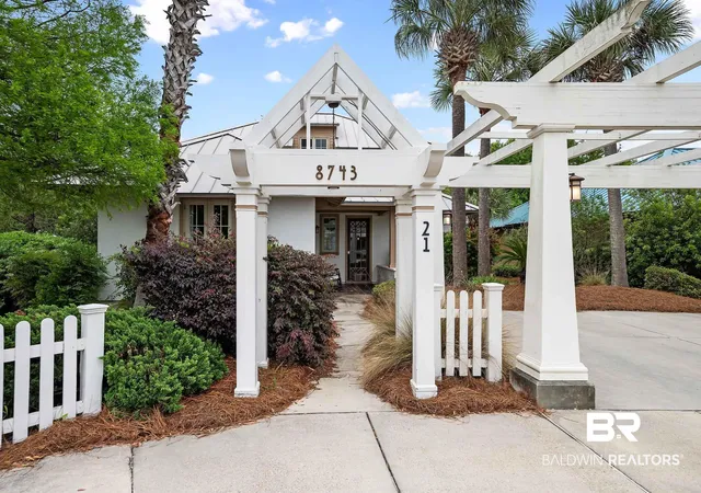 Photo 3 of Single family home for sale at 8743 Greenwich Ct, Gulf Shores, AL 36542 | MLS# 394301 | Listing updated on 2026-08-05