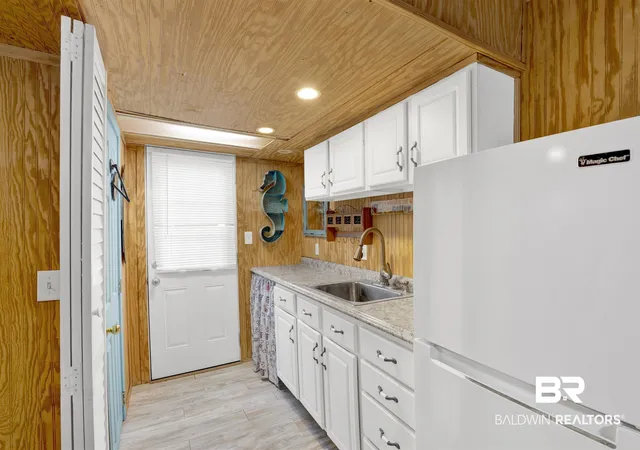 Photo 3 of Single family home for sale at 516 Elberta Loop, Lillian, AL 36549 | MLS# 396003 | Listing updated on 2026-08-19