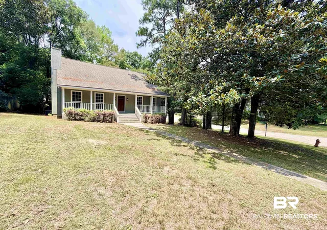 Photo 2 of Single family home for sale at 143 Bay View Dr, Daphne, AL 36526 | MLS# 400156 | Listing updated on 2026-09-29