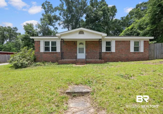 Photo 1 of Single family home for sale at 6879 Emory Dr, Mobile, AL 36619 | MLS# 398370 | Listing updated on 2026-10-02