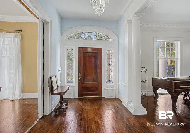 Photo 4 of Single family home for sale at 1200 Government St, Mobile, AL 36604 | MLS# 395692 | Listing updated on 2026-07-30