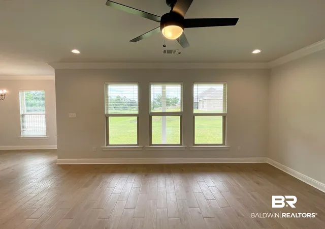 Photo 4 of Sale Pending at 18057 Aden Dr, Robertsdale, AL 36567 | MLS# 395603 | Listing updated on 2026-10-08