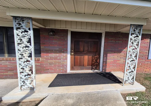 2nd image of 105 Elizabeth St, Evergreen, AL 36401 | MLS# 390446