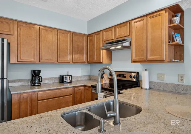 Homes for sale in Gulf Shores, AL | 3992 Spinnaker Dr #202, Gulf Shores, AL 36542 | MLS# 398284