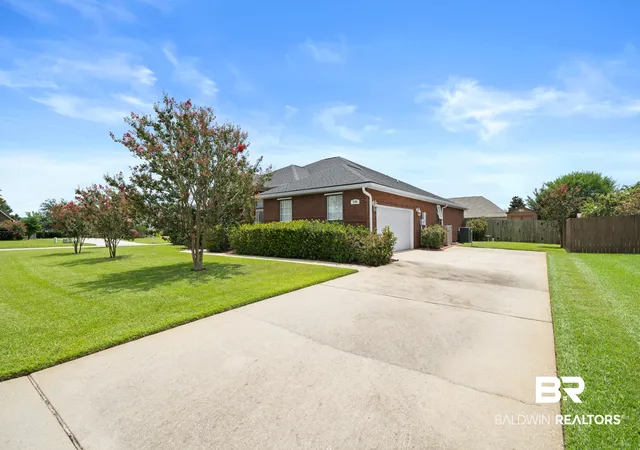 Photo 3 of Single family home for sale at 1145 Orlando Dr, Foley, AL 36535 | MLS# 391461 | Listing updated on 2026-08-19