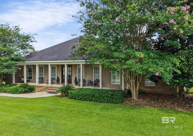 Homes for sale in Daphne, AL | 11261 Halcyon Loop, Daphne, AL 36526 | MLS# 399009