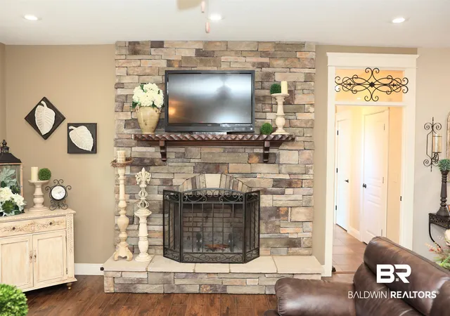 Photo 4 of Single family home for sale at 3483 Barrytown Rd, Gilbertown, AL 36908 | MLS# 393513 | Listing updated on 2026-08-02