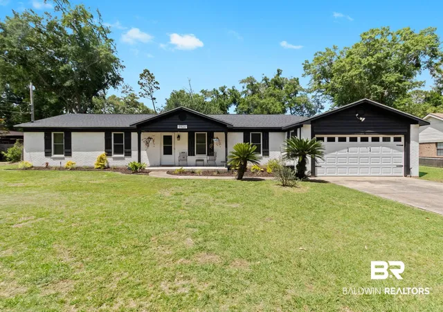 Photo 1 of Single family home for sale at 9926 Clarke Ridge Rd, Foley, AL 36535 | MLS# 398408 | Listing updated on 2026-08-14