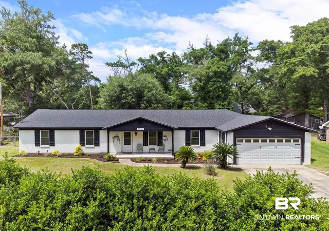 Photo 3 of Single family home for sale at 9926 Clarke Ridge Rd, Foley, AL 36535 | MLS# 398408 | Listing updated on 2026-10-08