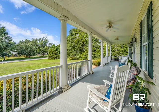 Photo 4 of Single family home for sale at 10097 Grove Dr, Fairhope, AL 36532 | MLS# 400106 | Listing updated on 2026-08-19