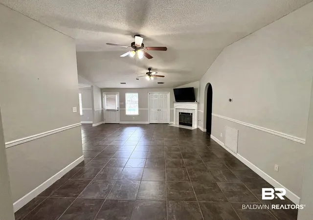 Photo 3 of Single family home for sale at 7201 N Ashmoor Dr, Mobile, AL 36695 | MLS# 397323 | Listing updated on 2026-08-12