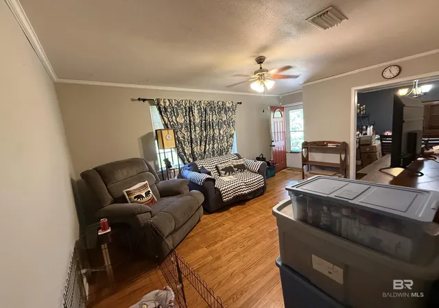 Homes for sale in Flomaton, AL | 1714 Pine Street, Flomaton, AL 36441 | MLS# 399118