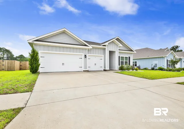 Photo 1 of Single family home for sale at 544 Golden Leaf Ave, Fairhope, AL 36532 | MLS# 397685 | Listing updated on 2026-09-03