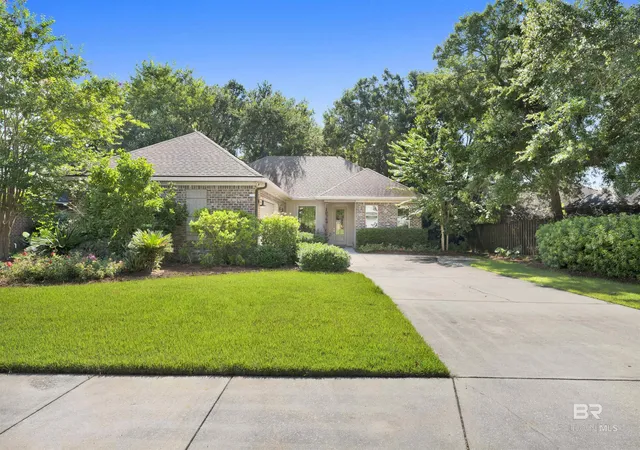 Homes for sale in Fairhope, AL | 20364 Cadena Creek Avenue, Fairhope, AL 36532 | MLS# 399230
