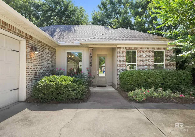 Homes for sale in Fairhope, AL | 20364 Cadena Creek Avenue, Fairhope, AL 36532 | MLS# 399230