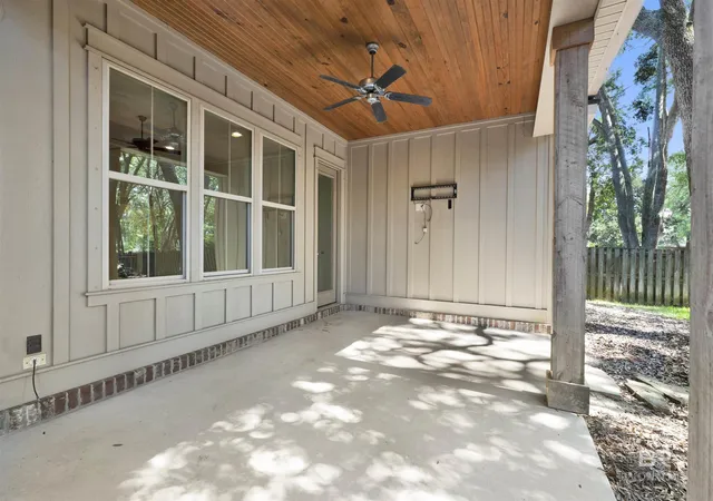 Homes for sale in Fairhope, AL | 20364 Cadena Creek Avenue, Fairhope, AL 36532 | MLS# 399230