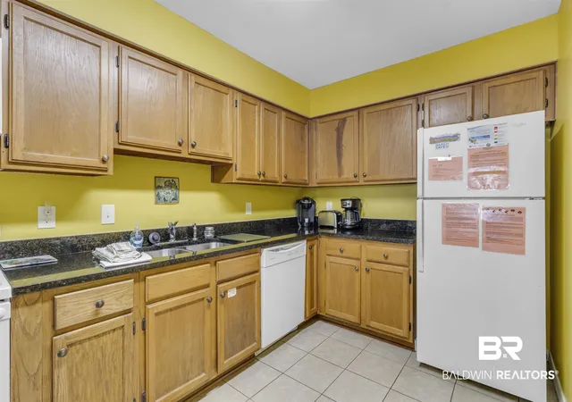 Photo 3 of Townhouse for sale at 1872 W Beach Blvd #I-102, Gulf Shores, AL 36542 | MLS# 394626 | Listing updated on 2026-08-02