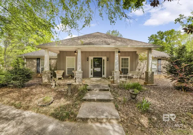 Homes for sale in Fairhope, AL | 8356 Gayfer Rd Extension, Fairhope, AL 36532 | MLS# 389736