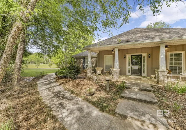 Homes for sale in Fairhope, AL | 8356 Gayfer Rd Extension, Fairhope, AL 36532 | MLS# 389736