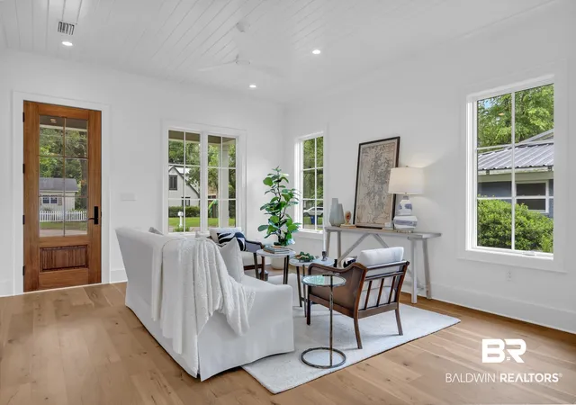Photo 3 of Single family home for sale at 410 Azalea St #102, Fairhope, AL 36532 | MLS# 396487 | Listing updated on 2026-10-20