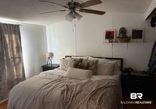 Photo 3 of Single family home for sale at 199 Robin Cir, Robertsdale, AL 36567 | MLS# 391631 | Listing updated on 2026-08-04