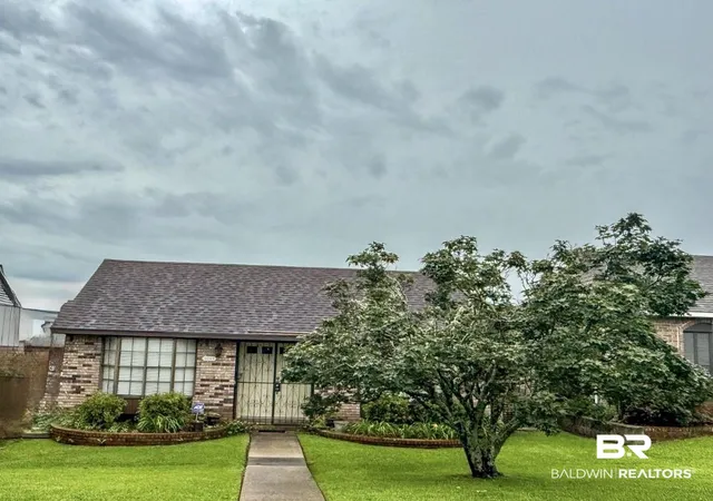 2nd image of 6093 S Highland Cir, Mobile, AL 36608 | MLS# 398745