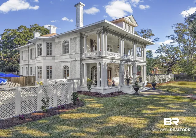 Photo 3 of Single family home for sale at 1410 Government St, Mobile, AL 36604 | MLS# 390918 | Listing updated on 2026-09-03