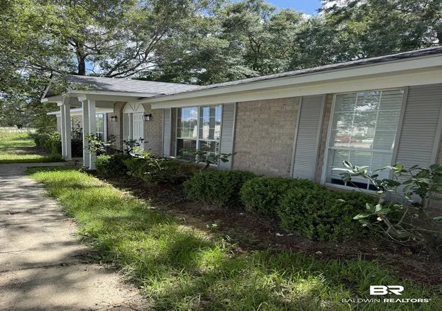 Photo 3 of Single family home for sale at 6241 Woodside Dr, Theodore, AL 36582 | MLS# 389866 | Listing updated on 2026-09-14