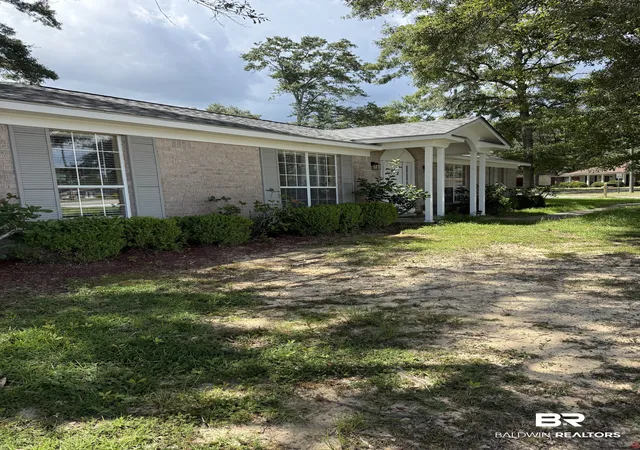 Photo 3 of Single family home for sale at 6241 Woodside Dr, Theodore, AL 36582 | MLS# 389866 | Listing updated on 2026-10-27