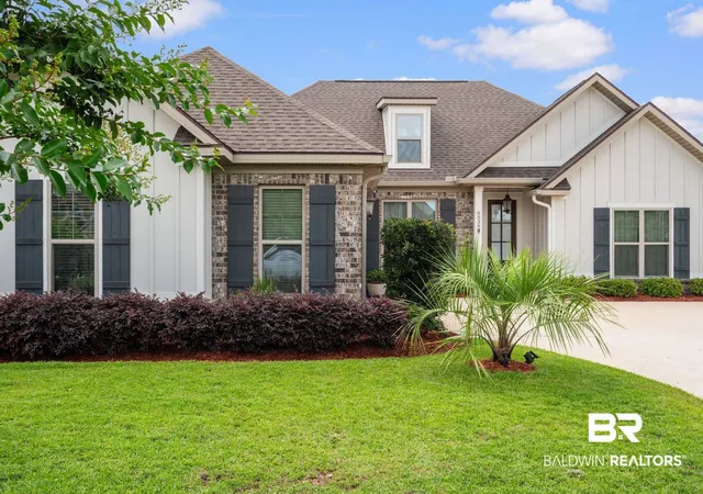 Photo 2 of Single family home for sale at 8839 Longue Vue Blvd, Daphne, AL 36526 | MLS# 397429 | Listing updated on 2026-08-06