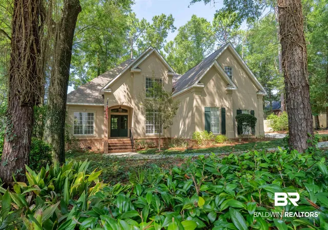 Photo 1 of Single family home for sale at 104 Pebble Ct, Fairhope, AL 36532 | MLS# 393449 | Listing updated on 2026-08-06
