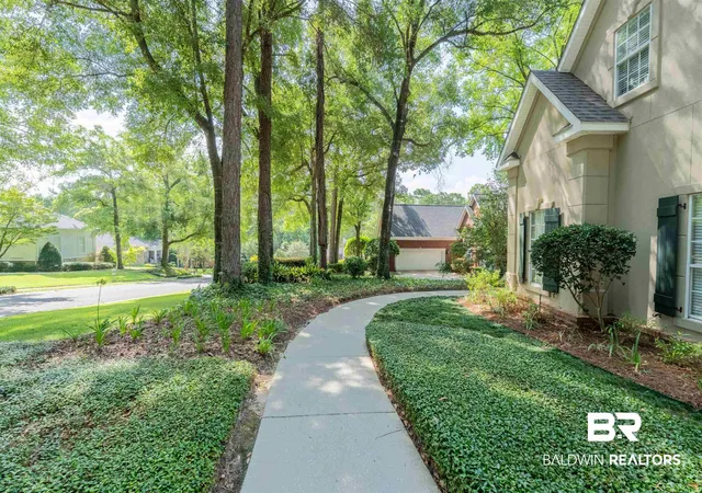 Photo 4 of Single family home for sale at 104 Pebble Ct, Fairhope, AL 36532 | MLS# 393449 | Listing updated on 2026-09-15