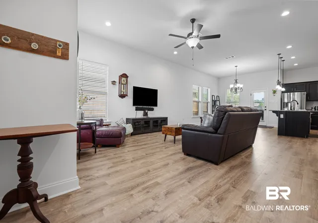 4th image of 583 Crackwillow Ave, Fairhope, AL 36532 | MLS# 409139